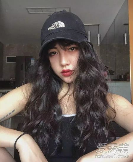 头发烫老气了怎么办 卷发烫的老气怎么处理