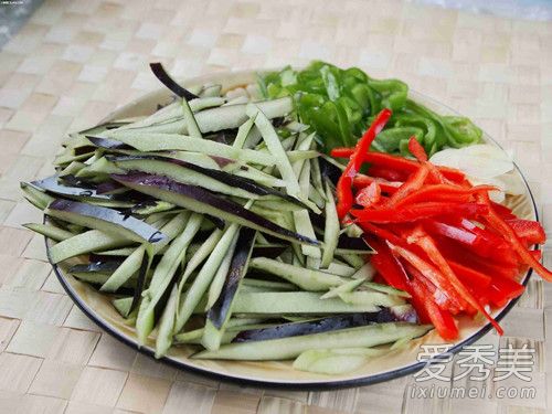 茄子皮祛斑能长期使用吗 茄子皮敷脸后要清洗吗