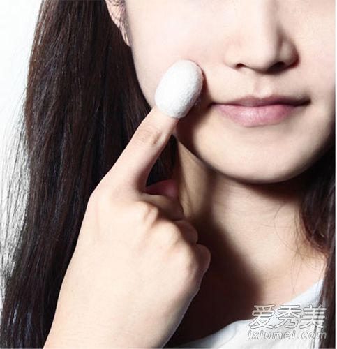 日本美容專家力推“蠶蛹去角質”保養法 蠶繭洗臉