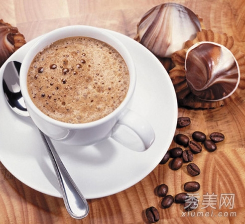 女性喝咖啡的利弊 肤变黑？会致不孕？