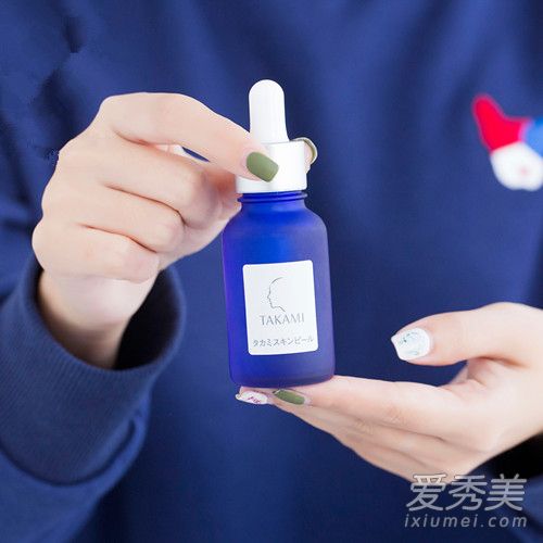 takami小蓝瓶孕妇可以用吗 takami小蓝瓶和小棕瓶哪个好