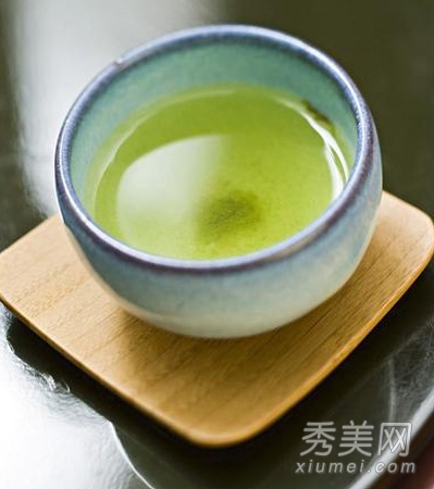 DIY护肤窍门：巧用绿茶护肤抗衰老