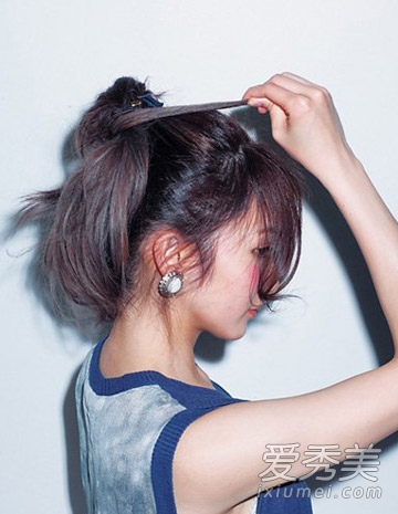 丸子头&侧编发 3款扎发变身party女主角