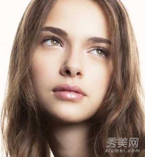 史上最“残忍”美容方法 小心让你中毒