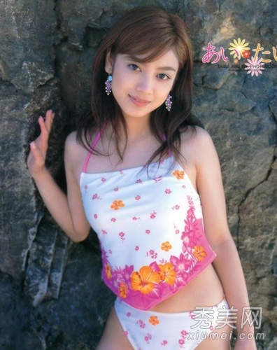 日本最美女优Top10 童颜+甜美妆容PK