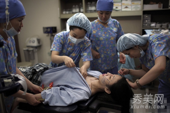 5位韩国整形模特 血腥整容手术高清图