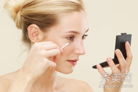 女人6大化妆恶习 让你肌肤老的更快
