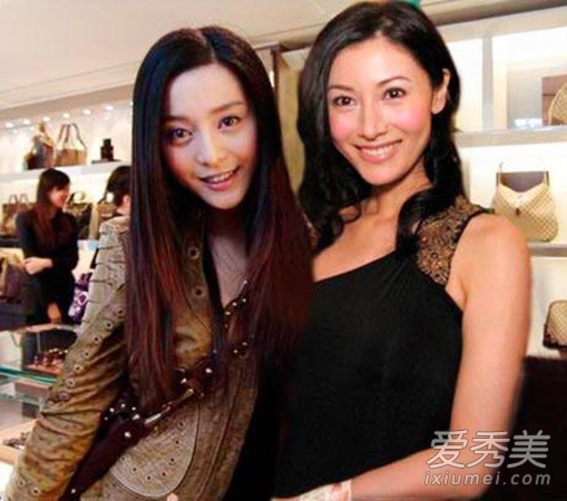 肤白+脸小+个高 女星与范冰冰合影太惨