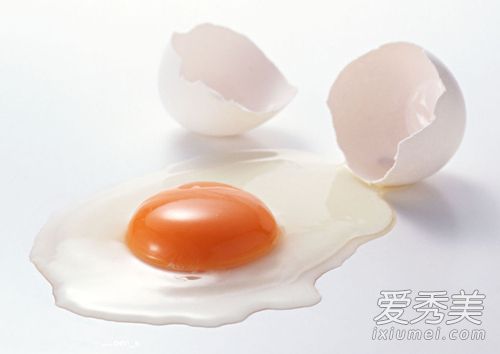 一颗鸡蛋搞定斑点 让肌肤也如鸡蛋般嫩滑 祛斑就一个鸡蛋搞定