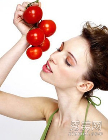 夏季吃什么美白？ 番茄西瓜防晒护肤