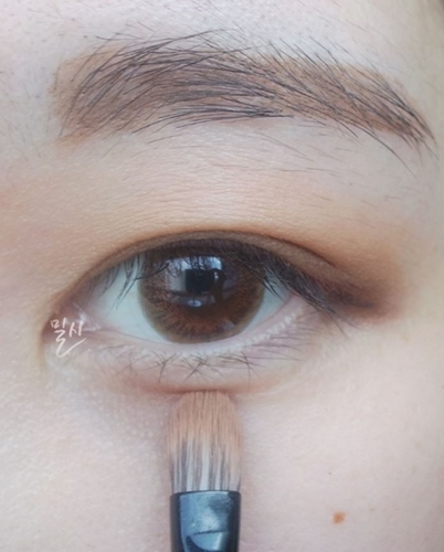 《云画的月光》金裕贞眼妆教学 打造心机电眼 眼妆的画法