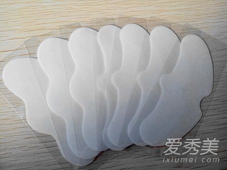 黑頭貼用多了黑頭會更多嗎 黑頭貼會使毛孔粗大嗎