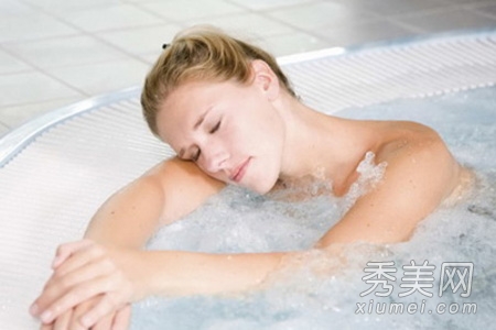 3种沐浴美容方法 洗出水嫩白皙好皮肤