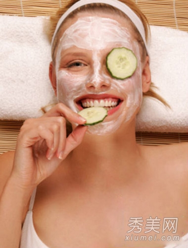黄瓜敷脸有什么好处？ 敏感肌肤能用吗？