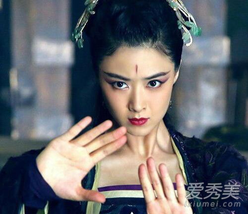 张柏芝陈妍希 千万别化浓妆（图）