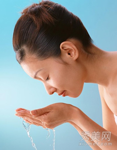 洗脸的正确方法 每日坚持洗出水嫩美肌