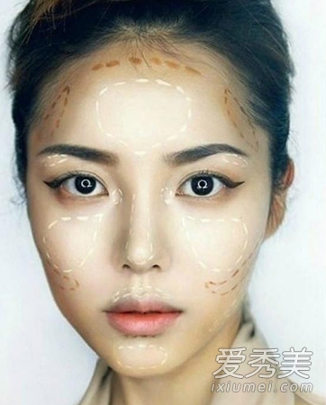 怎麼化妝顯臉小？ 圖解韓式瘦臉妝畫法
