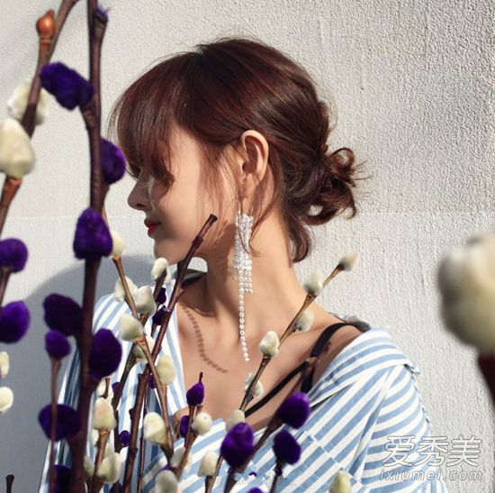 洗头的时候头发掉的多是怎么回事 头发掉得多怎么办
