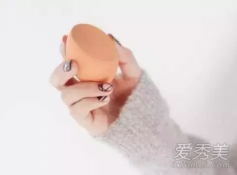 偷师宋茜“开运妆”画法 事业爱情通通UP 开运妆教程