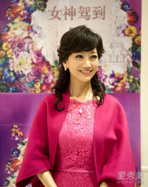 《我们来了》赵雅芝陈乔恩合影似姐妹 冻龄秘诀在这里 冻龄秘诀