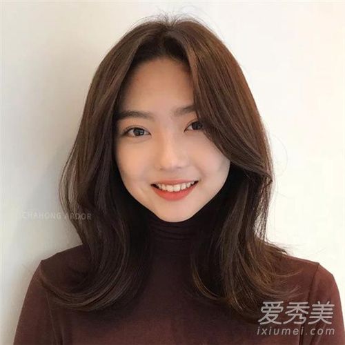 抖音2019网红刘海图片 照着这几款剪谁还不是个小可爱呢？