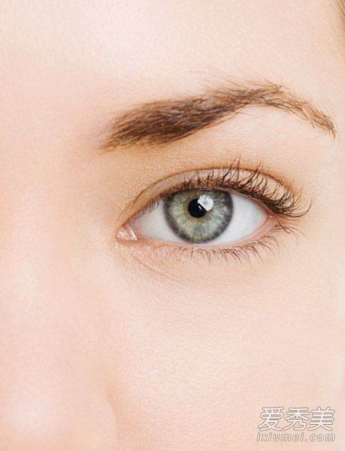 選對還要用對 塗眼霜時要知道的6件事 眼霜的正確塗法