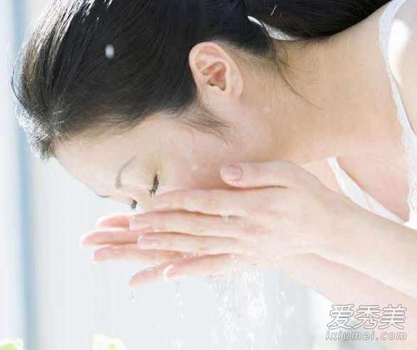 米醋洗脸可以天天洗吗 米醋洗脸的正确方法