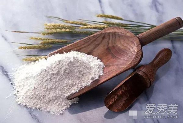 醋&啤酒&檸檬汁 洗發水裏加這些東西護發效果翻倍 洗發水裏加醋