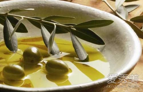 橄榄油可以去皱纹吗 橄榄油去皱纹正确步骤