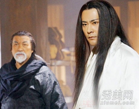新天龙八部 宗峰岩版慕容复古造型儒雅抢镜