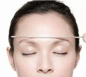 修眉毛基础教程 4款常见眉形画法（图） 修眉画眉基础教程