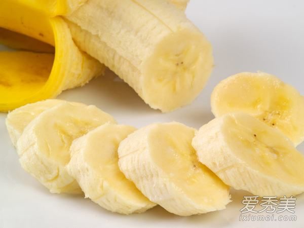 香蕉面膜的功效与作用 香蕉面膜可以天天做吗