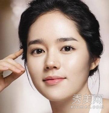 韓國明星教你如何化妝 打造韓劇女主自然妝容