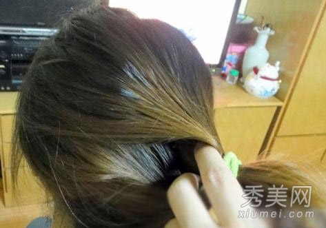 简单韩式盘发步骤 OL必备优雅发型