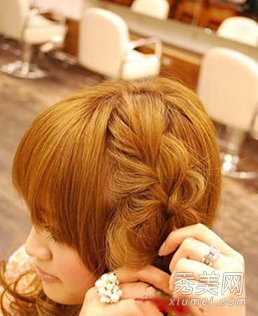 韩国发型DIY 打造蓬松非主流发型