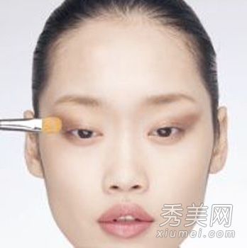 名媛妝容技巧 適合亞洲人的無眼線妝容