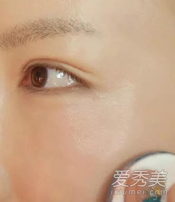 上班族“伪素颜”通勤妆怎么画？