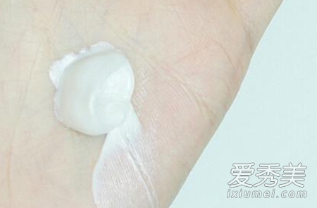 图解韩式底妆教程 打造零毛孔蛋白肌