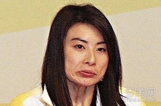 明星尴尬囧照 表情雷人五官扭曲
