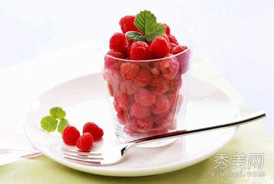 最有效美白水果 草莓美白消脂NO 1