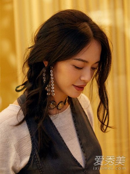 姚晨登顶“亚洲最时尚女性” 发型风格时髦百变 姚晨 亚洲最美