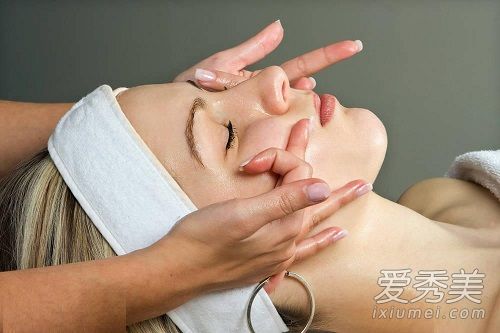 洗脸后自然干好吗?洗脸后不擦干好吗