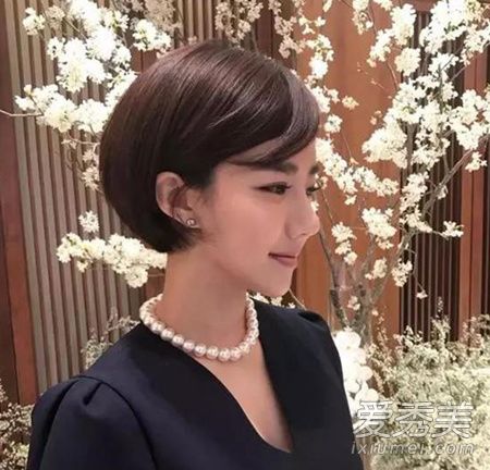 短发适合什么发型 短发适合什么发色 短发适合什么样烫发