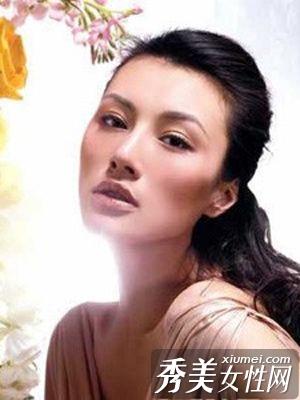 7种有害化妆品成分毁容毁健康