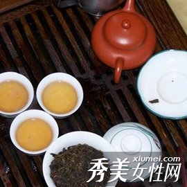 中醫養生秋季喝茶補氣又美容