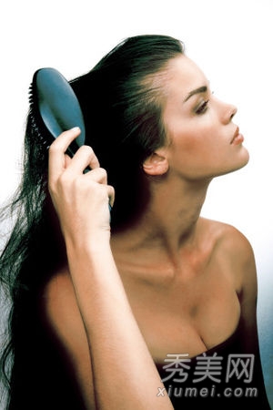 洗头护发小技巧 解决夏季头发油腻