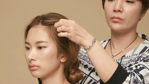 韩国发型师都在用的丸子头教程 高低位置随你挑！ 丸子头的绑法