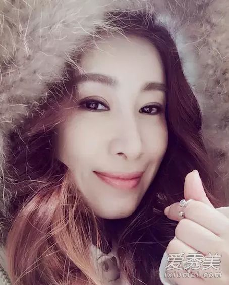 秦海璐为单眼皮投保百万 为啥又要割双眼皮呢？ 秦海璐割双眼皮