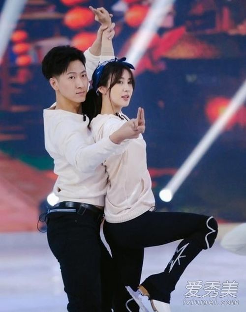 跨界冰雪王李菲儿发型怎么弄 李菲儿留过的发型