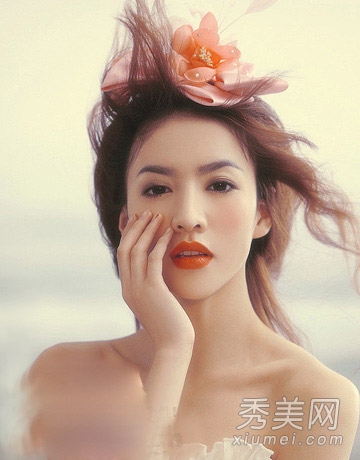 韩式淑女风新娘盘发 冬日唯美升级